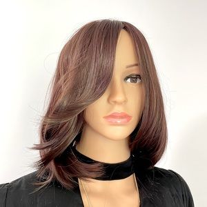 NWT 11” side swept curtain bangs brown one side bangs full sleek rounded wig